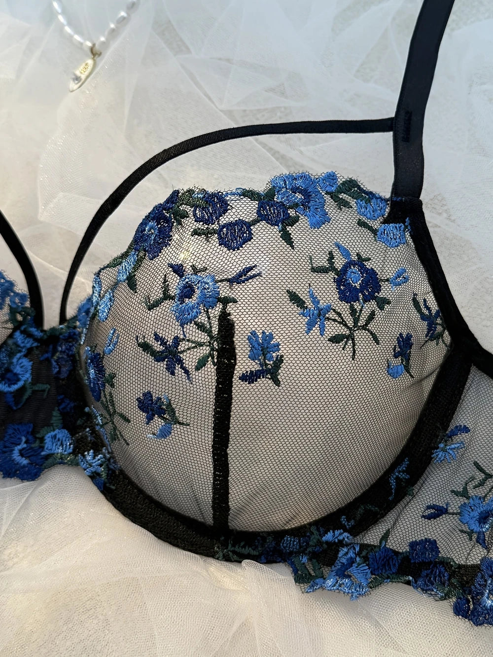 Blommig Broderad Underklädesset